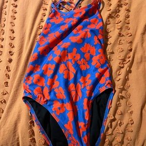 Jolyn Ryker onsesie in good condition size 30